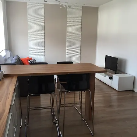 Apartament Deluxe Centrum * 코잘린